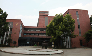 现在的工学分馆.jpg 现在的工学分馆.jpg